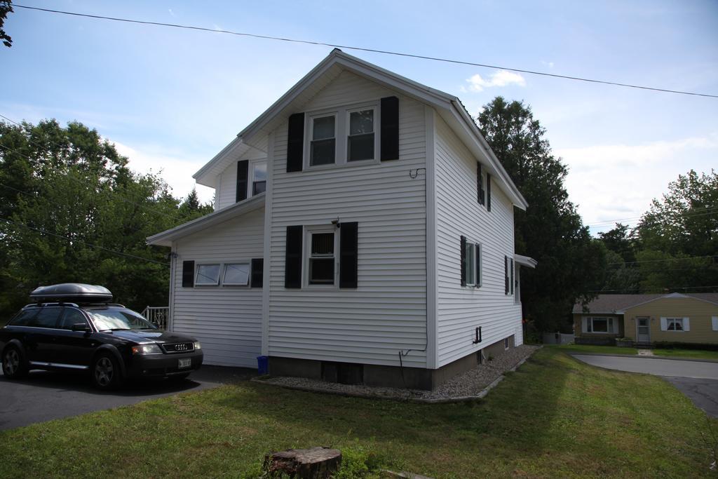 Charming Home Near Ski Areas Rumford Екстериор снимка