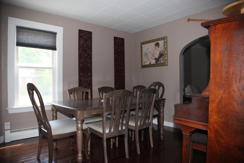 Charming Home Near Ski Areas Rumford Екстериор снимка