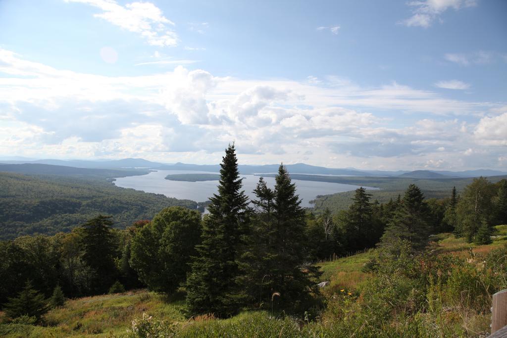 Charming Home Near Ski Areas Rumford Екстериор снимка