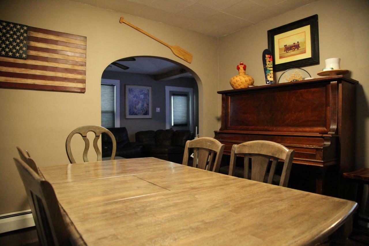 Charming Home Near Ski Areas Rumford Екстериор снимка